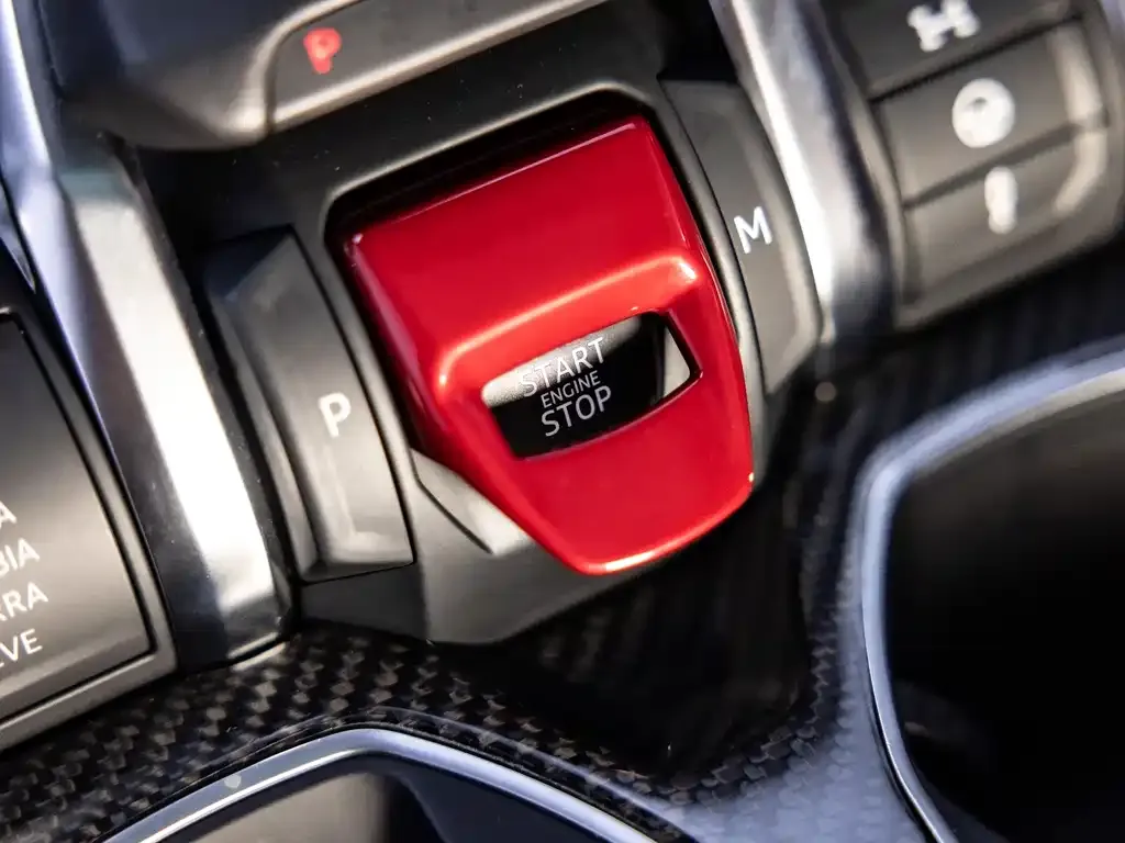 Lamborghini Urus — фото 3