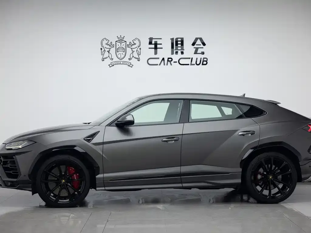 Lamborghini Urus — фото 2