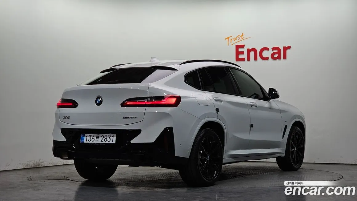 BMW X4 — фото 5