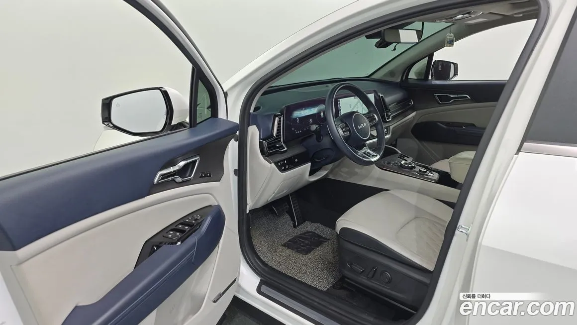 Kia Sportage — фото 10