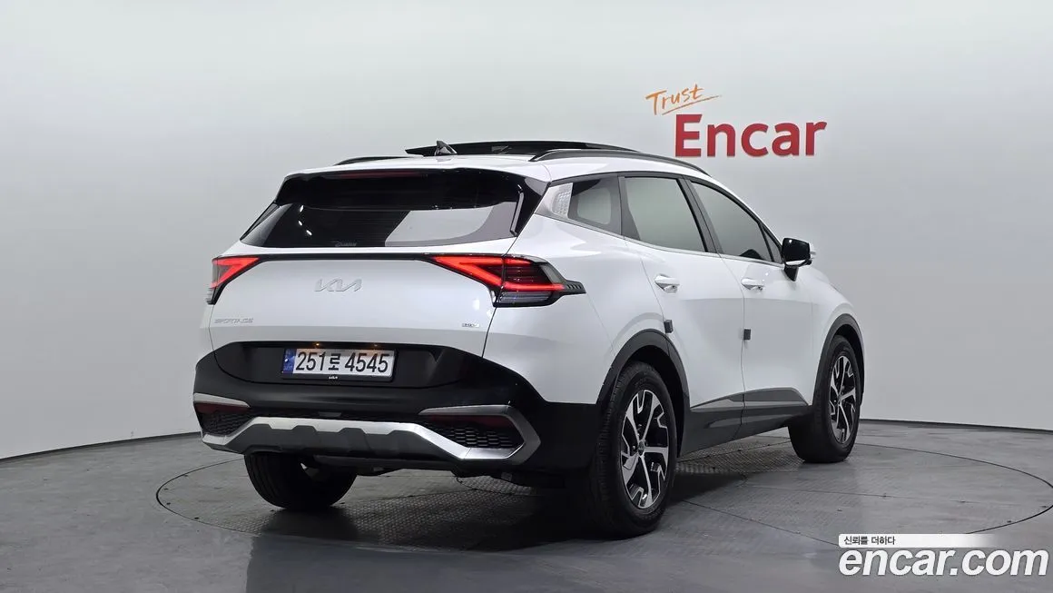 Kia Sportage — фото 4