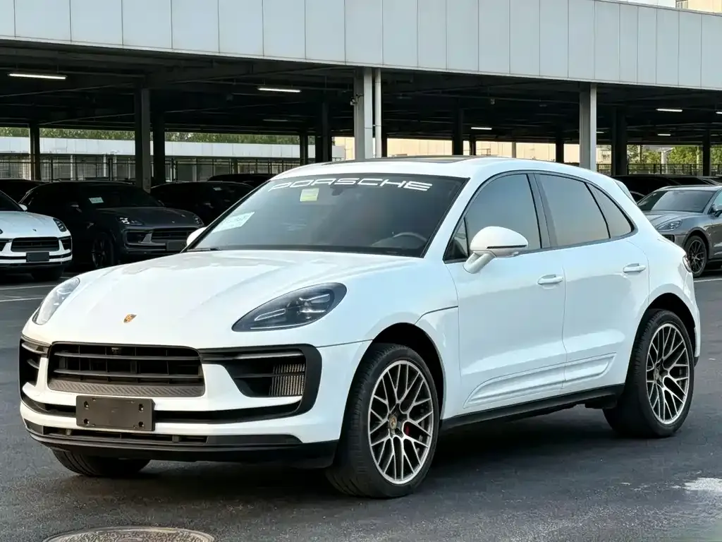Porsche Macan — фото 1