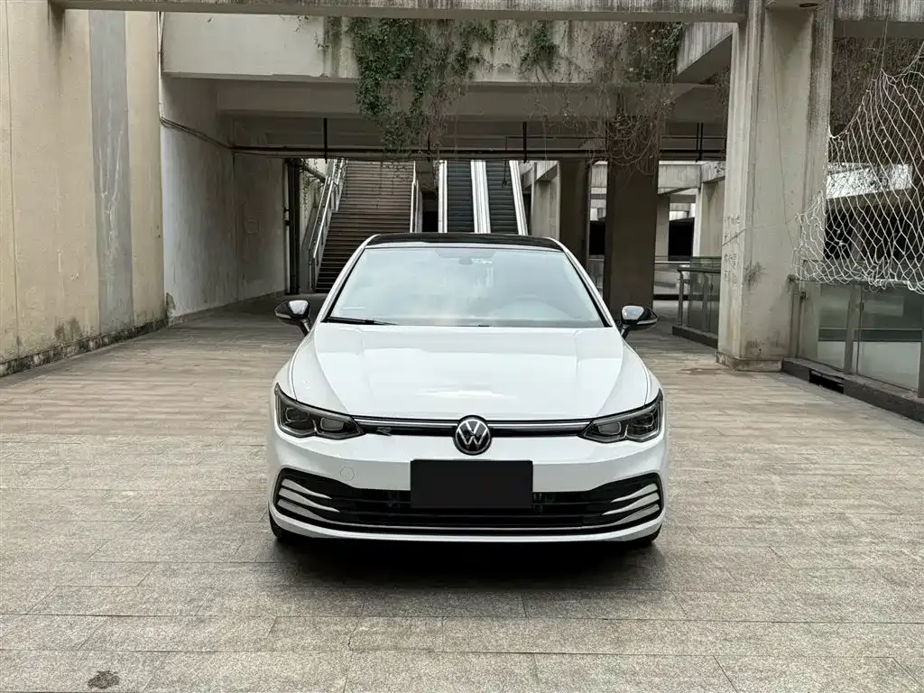 Volkswagen Golf — фото 9
