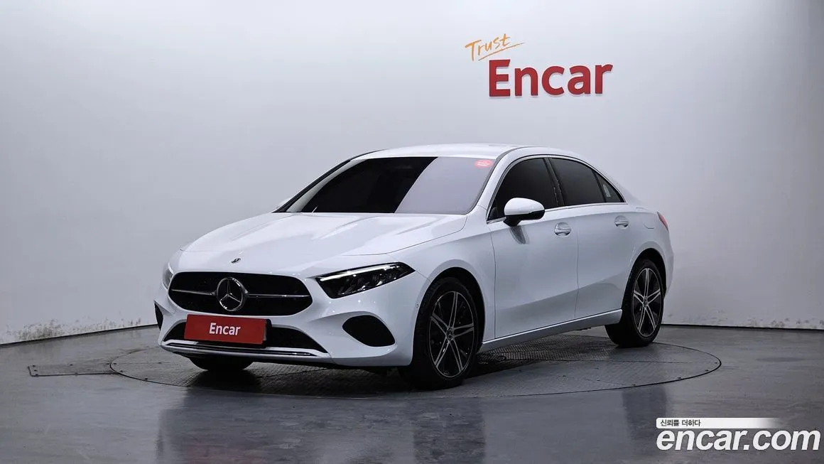 Mercedes-Benz A-Class — фото 1