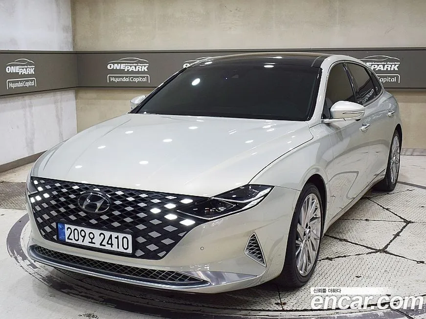 Hyundai Grandeur — фото 1