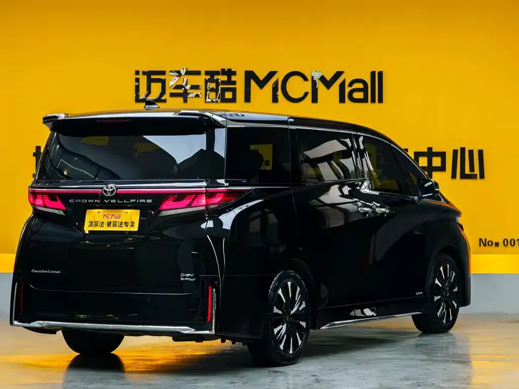 Toyota Vellfire — фото 4