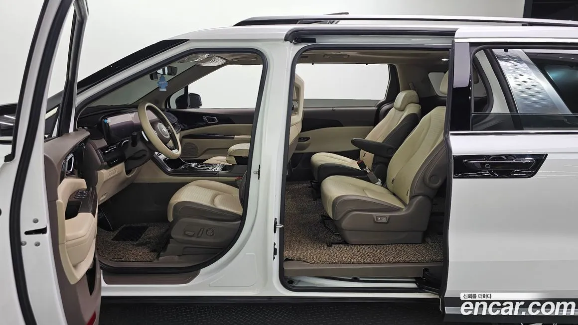 Kia Carnival — фото 2