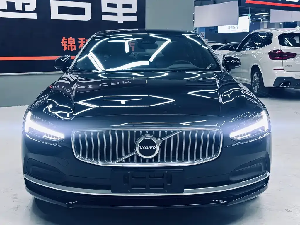 Volvo S90 — фото 8