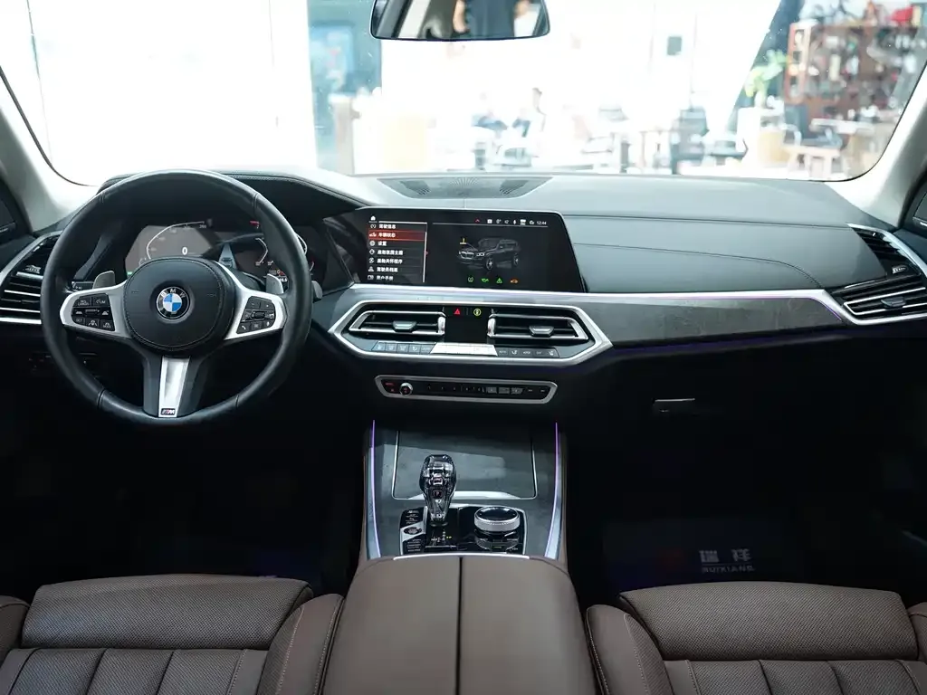 BMW X5 (Import) — фото 7