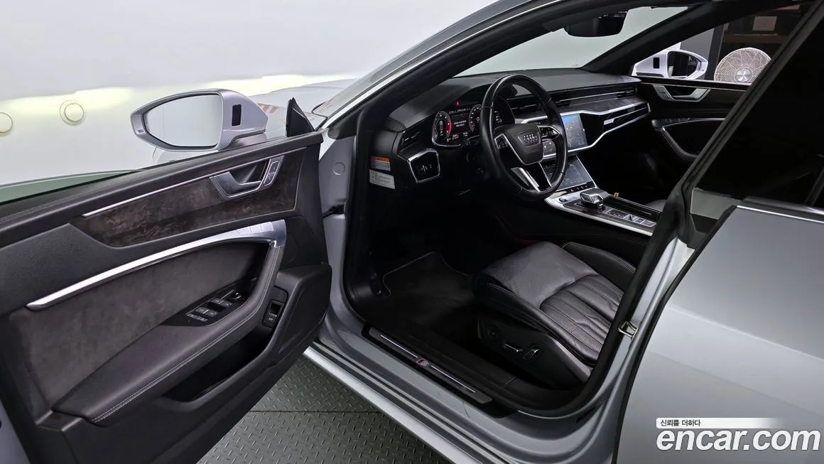 Audi A7 — фото 9