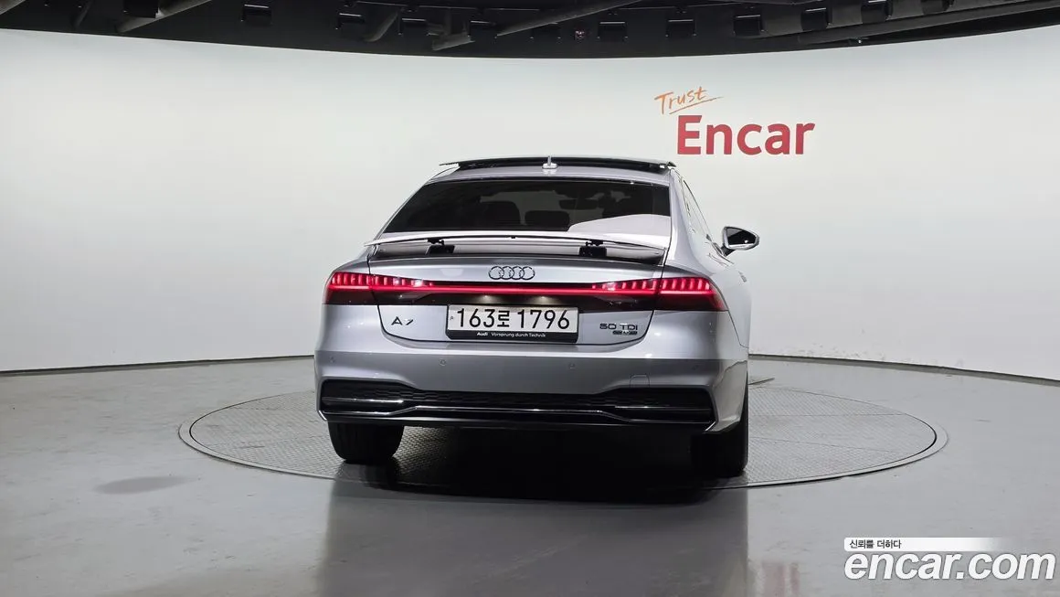 Audi A7 — фото 5