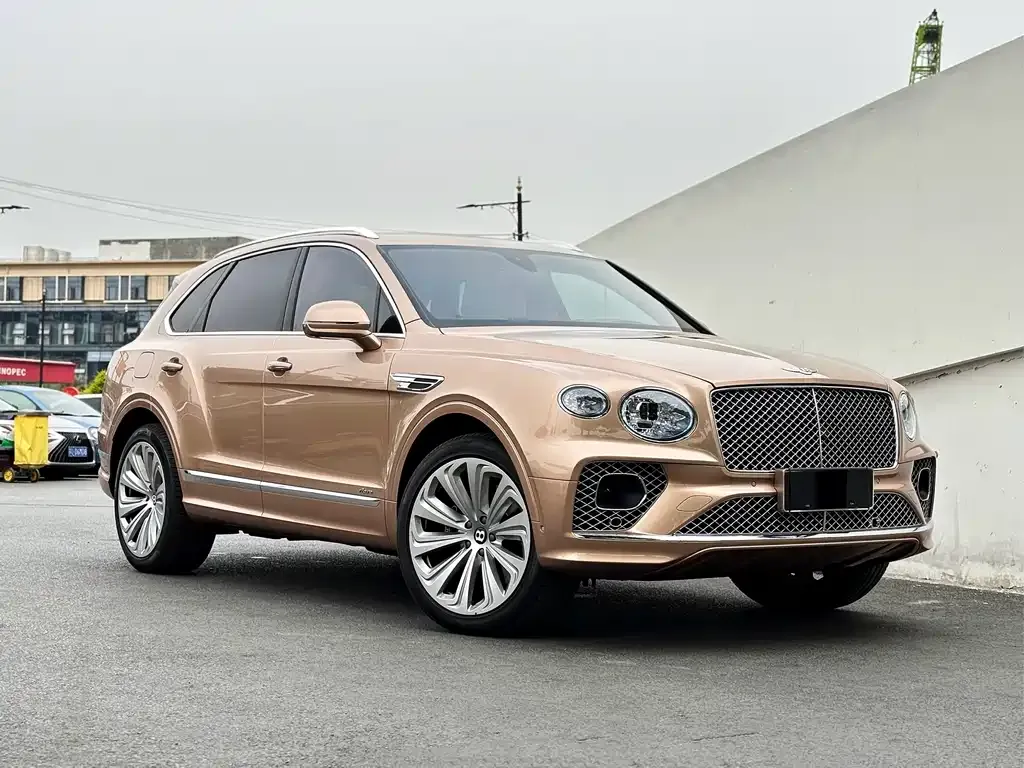Bentley Bentayga — фото 8