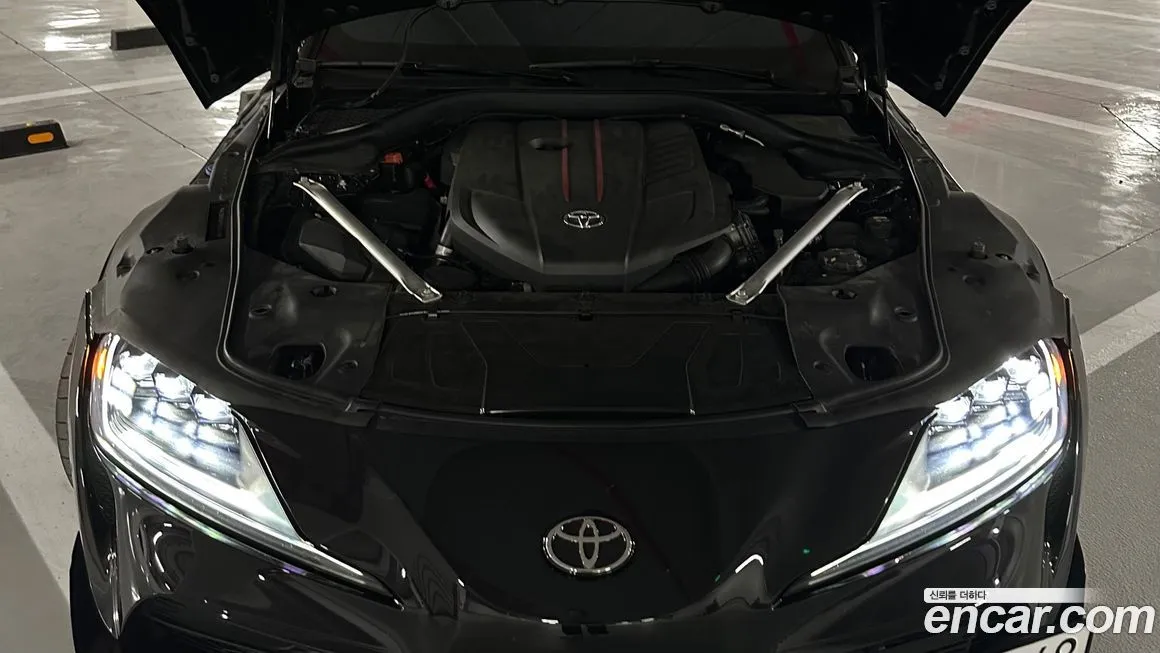 Toyota Supra — фото 2