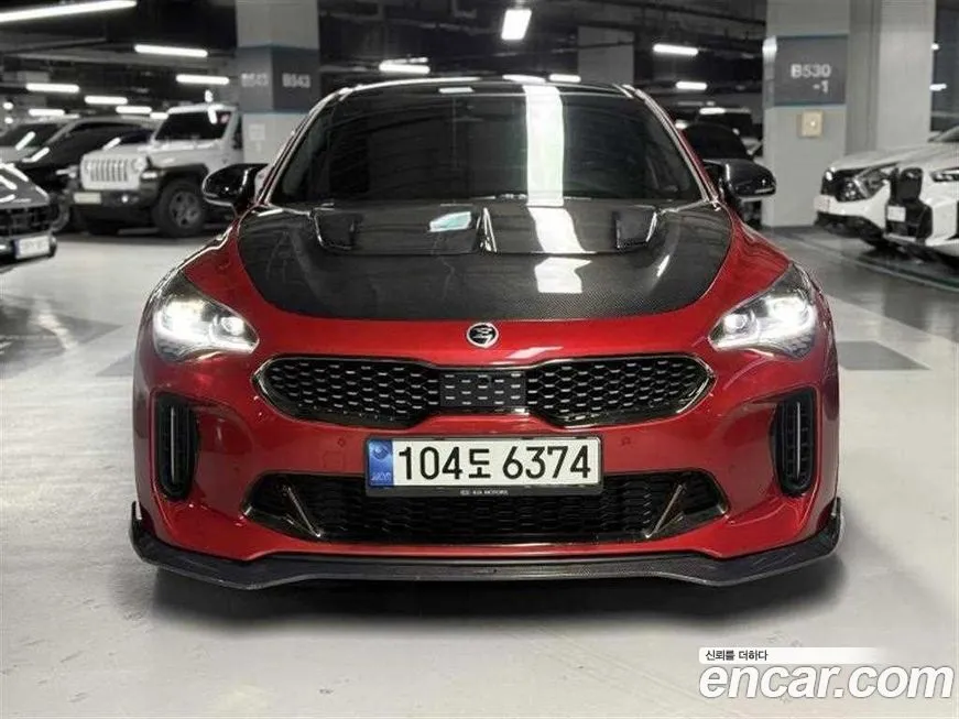 Kia Stinger — фото 1