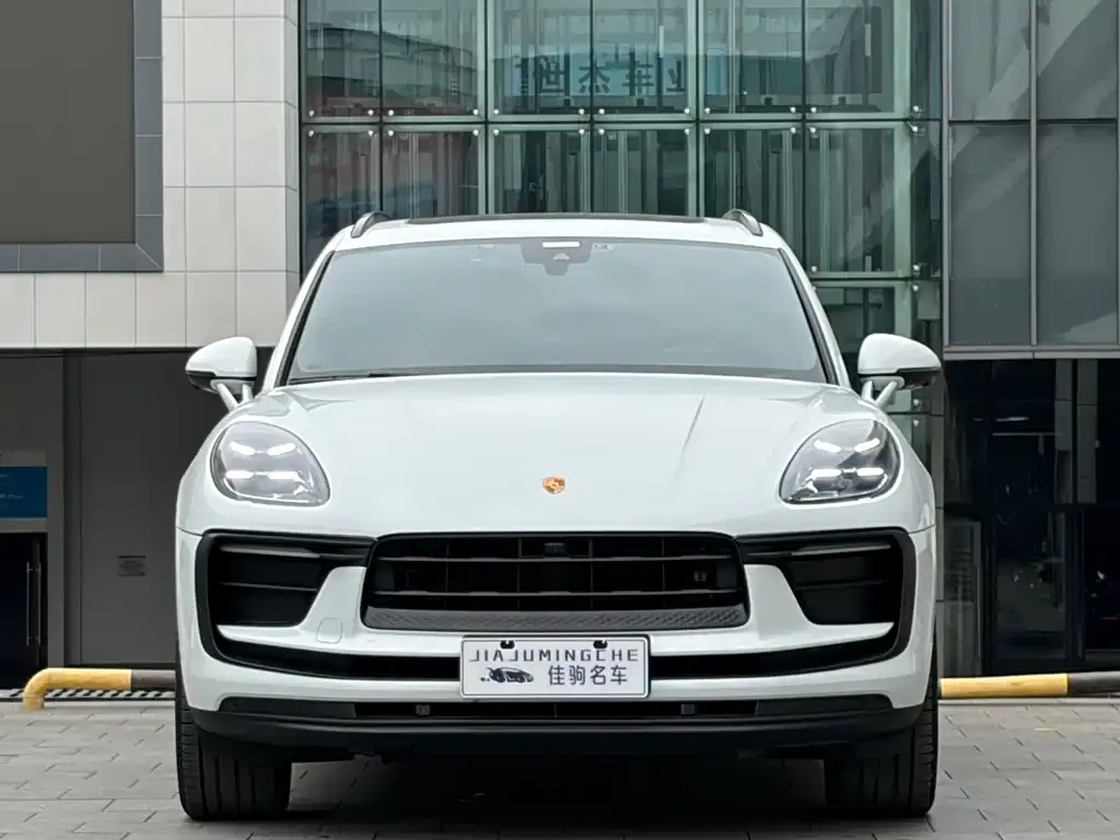 Porsche Macan — фото 10
