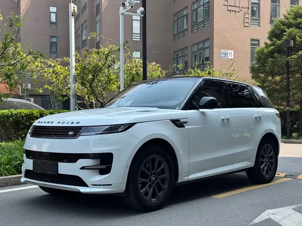 Land Rover Sport — фото 1