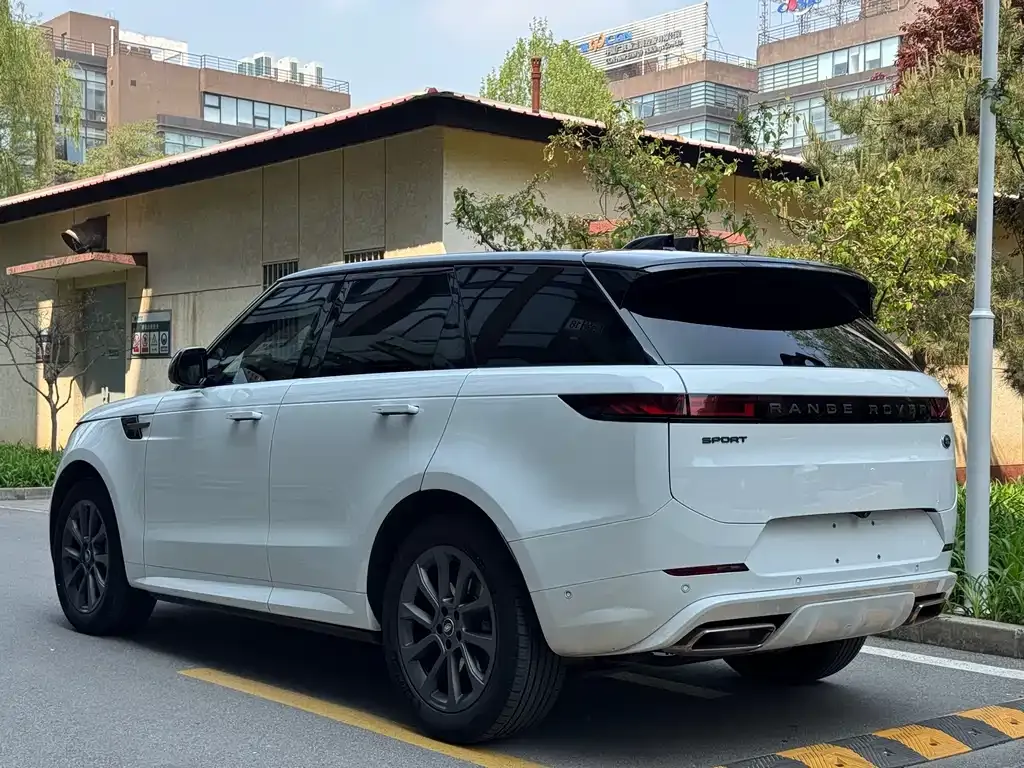 Land Rover Sport — фото 10