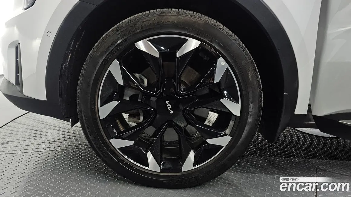 Kia Sorento — фото 8