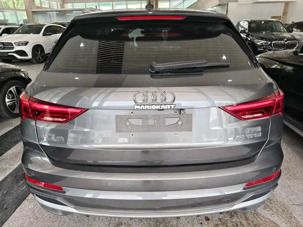 Audi Q3 — фото 5