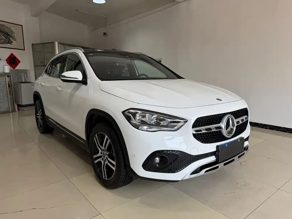 Mercedes-Benz GLA — фото 10