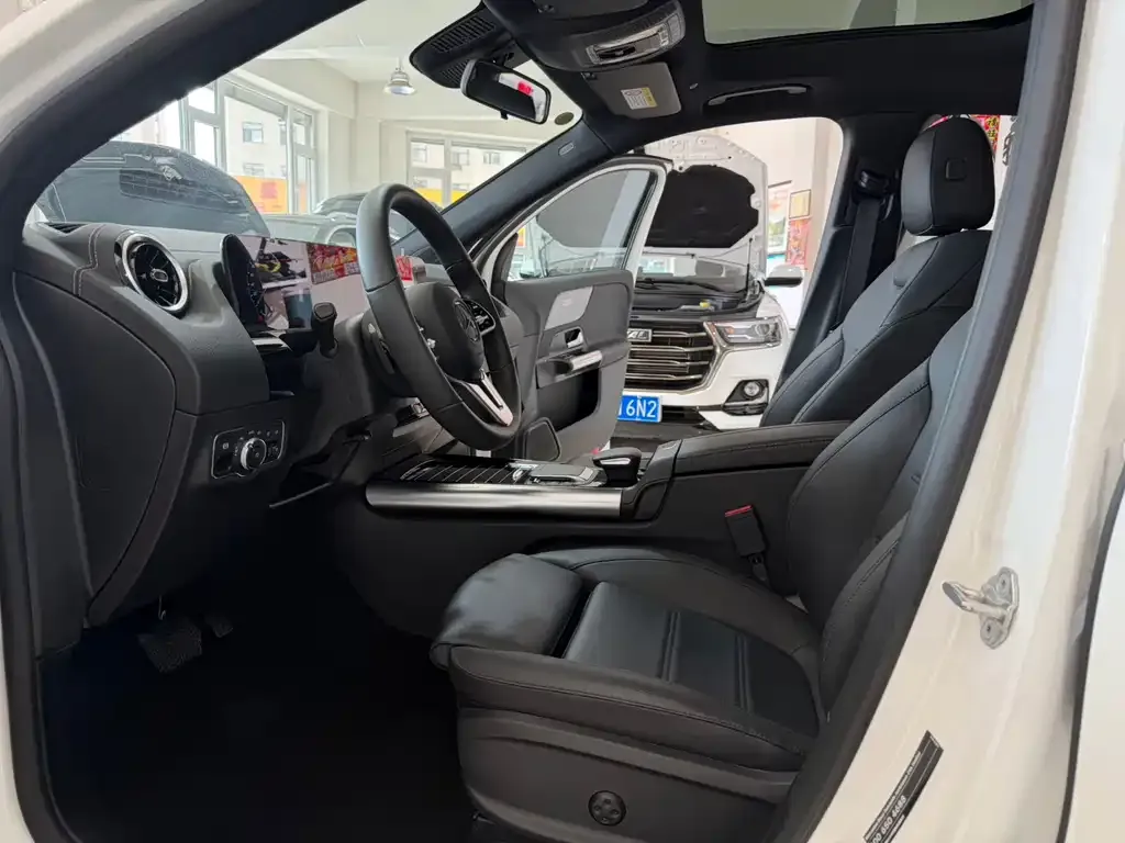Mercedes-Benz GLA — фото 6