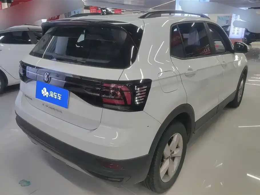 Volkswagen T-Cross — фото 9
