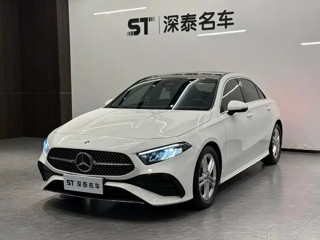 Mercedes-Benz A-Class — фото 1