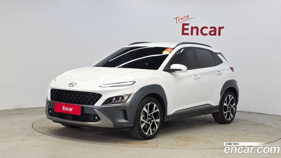 Hyundai Kona — фото 1
