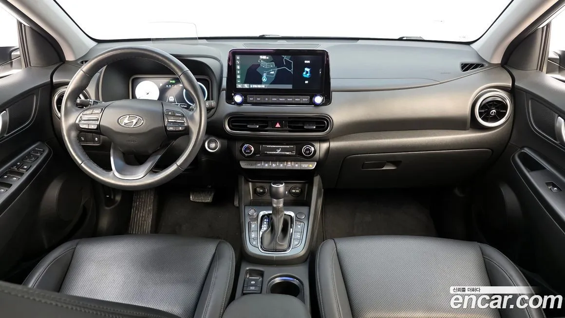 Hyundai Kona — фото 8