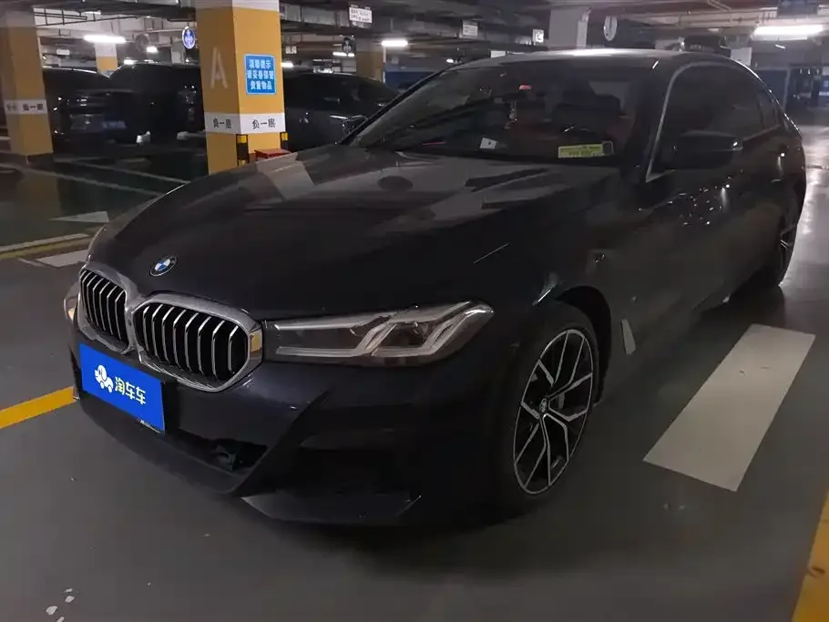 BMW 5 Series — фото 1