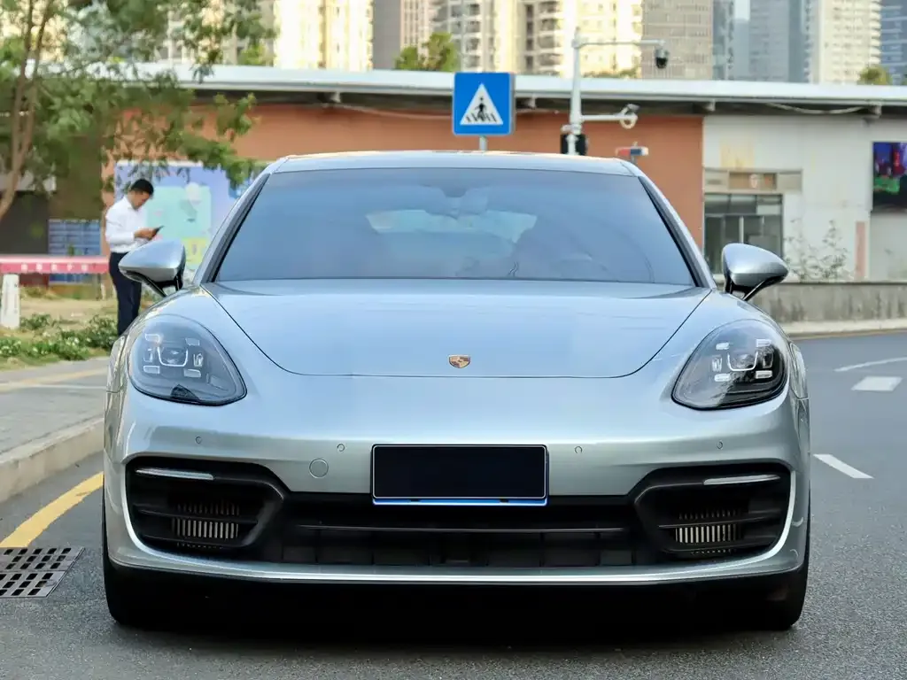 Porsche Panamera — фото 6
