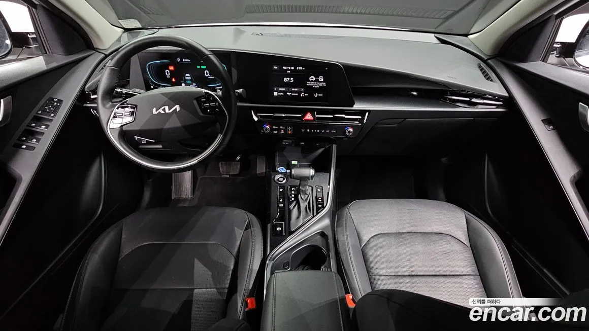 Kia Niro — фото 6