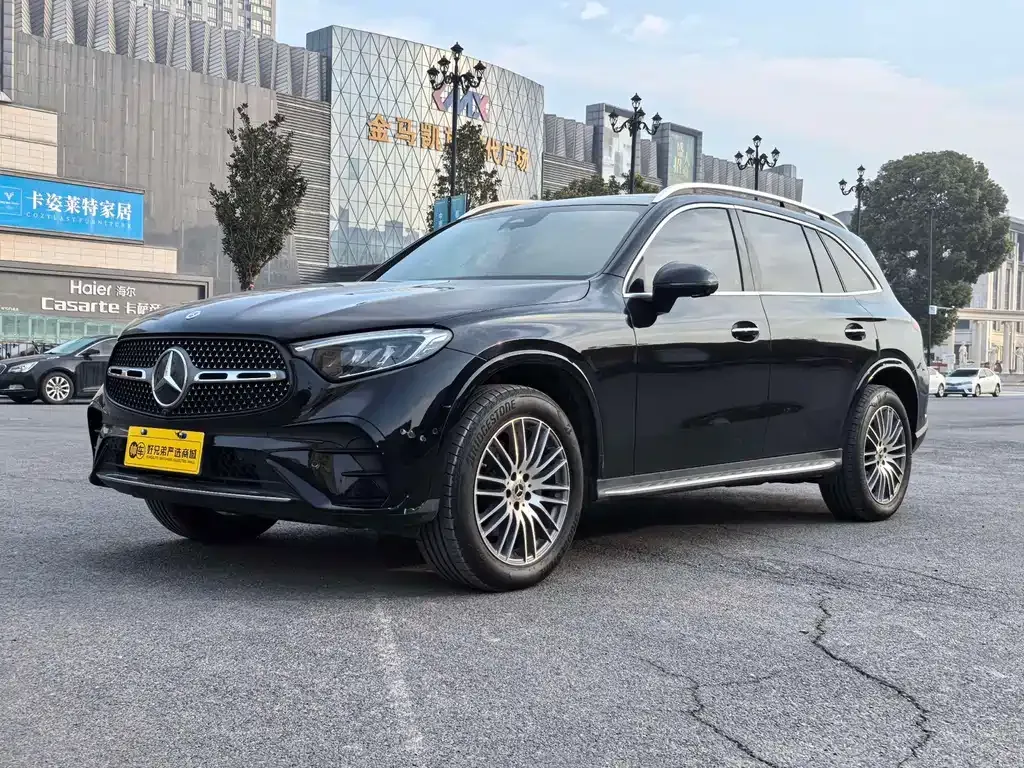 Mercedes-Benz GLC — фото 1
