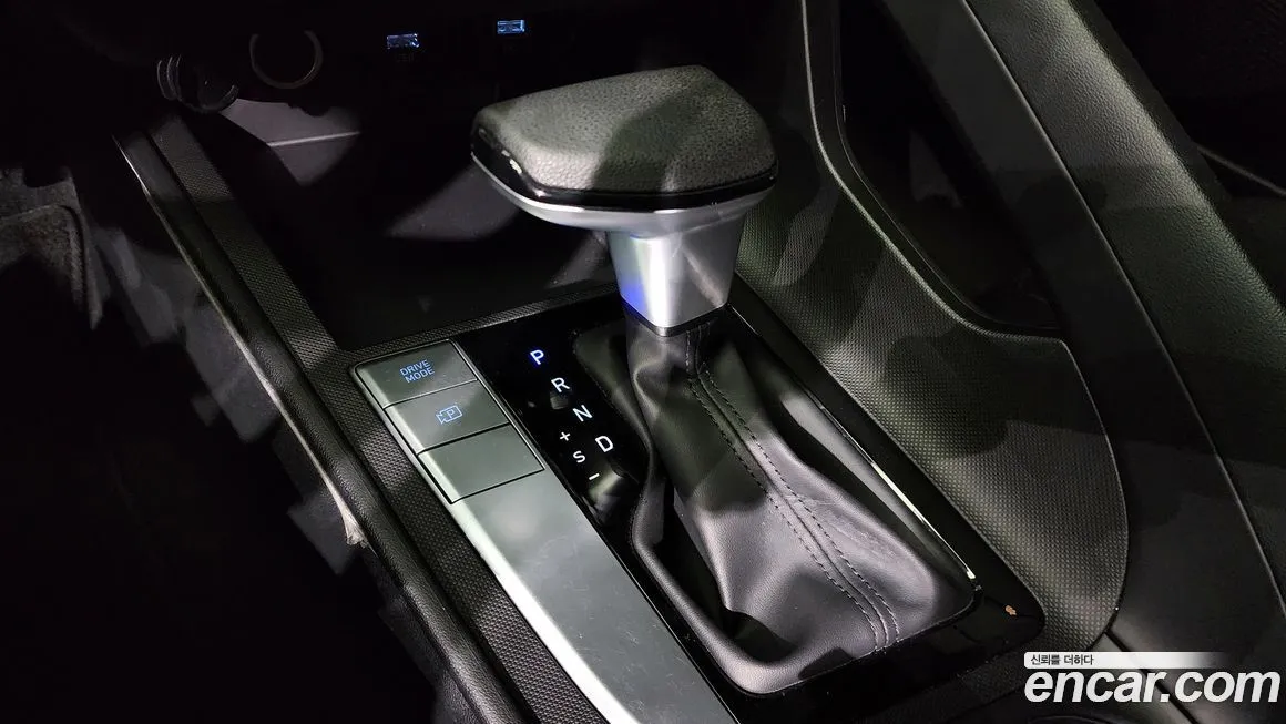 Hyundai AVANTE — фото 4