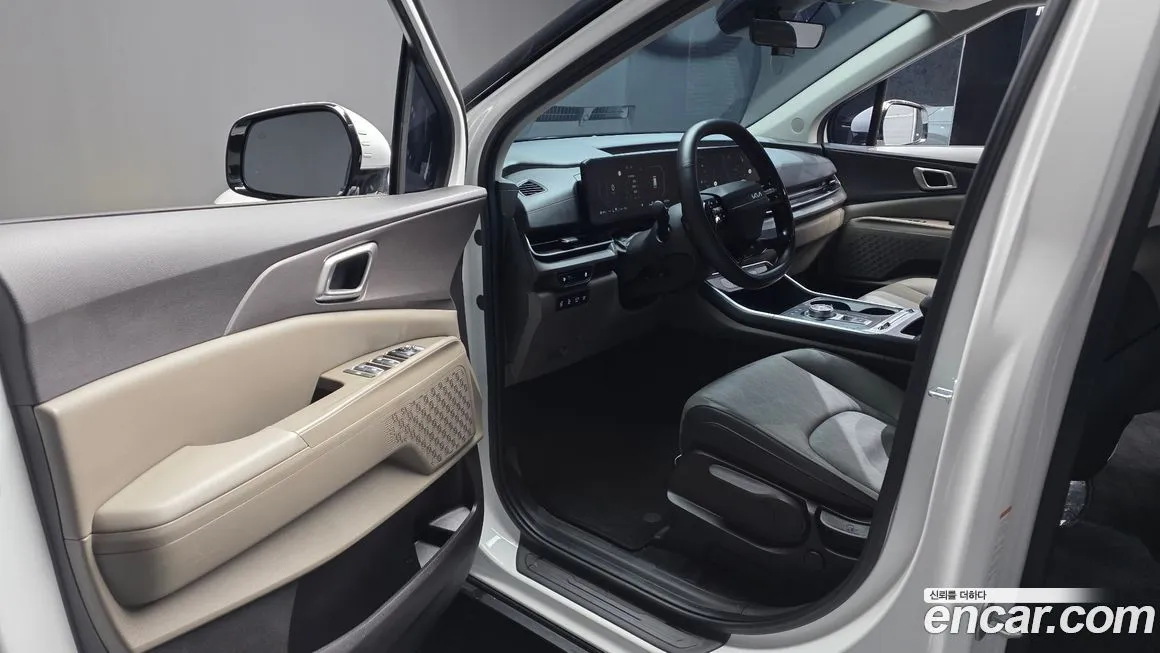 Kia Carnival — фото 3