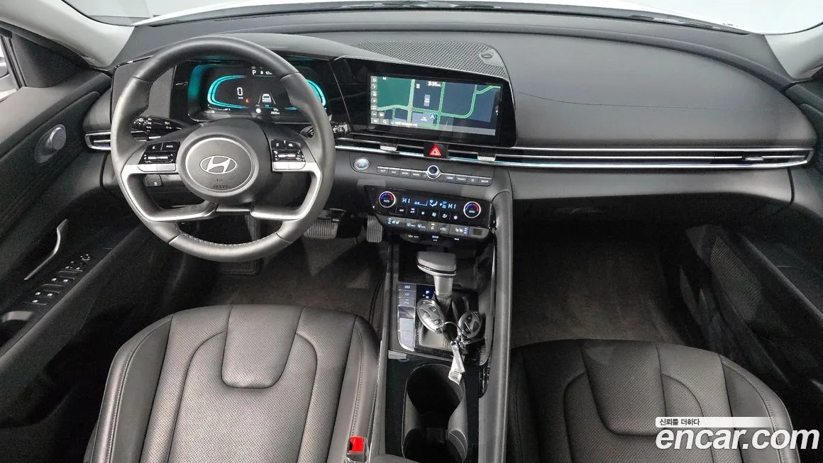 Hyundai AVANTE — фото 10