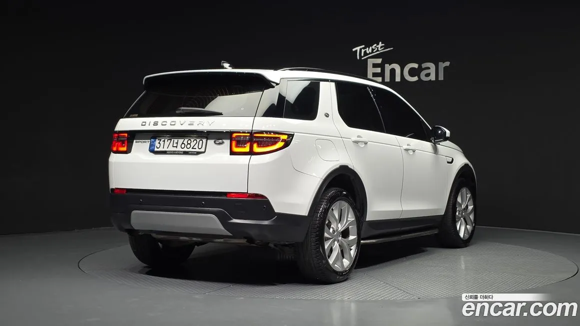 Land Rover Discovery Sport — фото 3