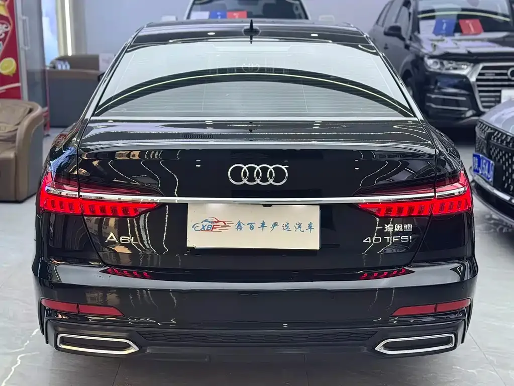 Audi A6L — фото 2