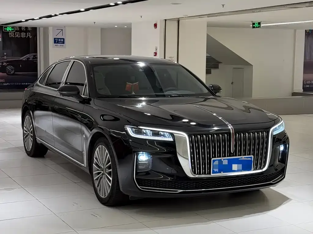 Hongqi H9 — фото 1