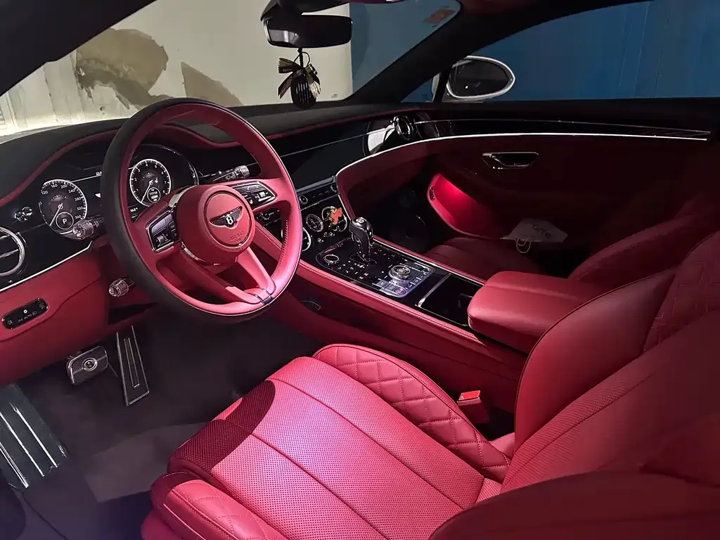 Bentley Continental — фото 4
