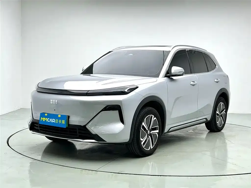 Geely Galaxy Xingjian 7 — фото 1