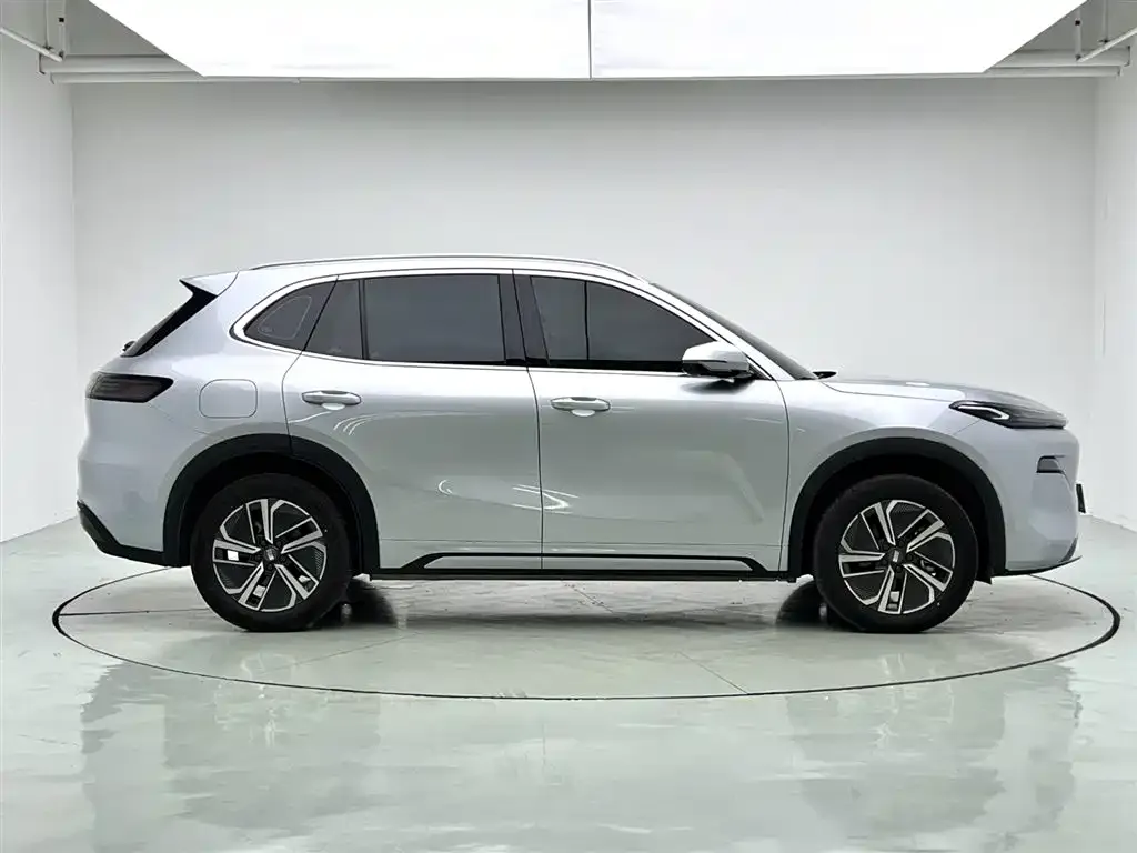 Geely Galaxy Xingjian 7 — фото 10
