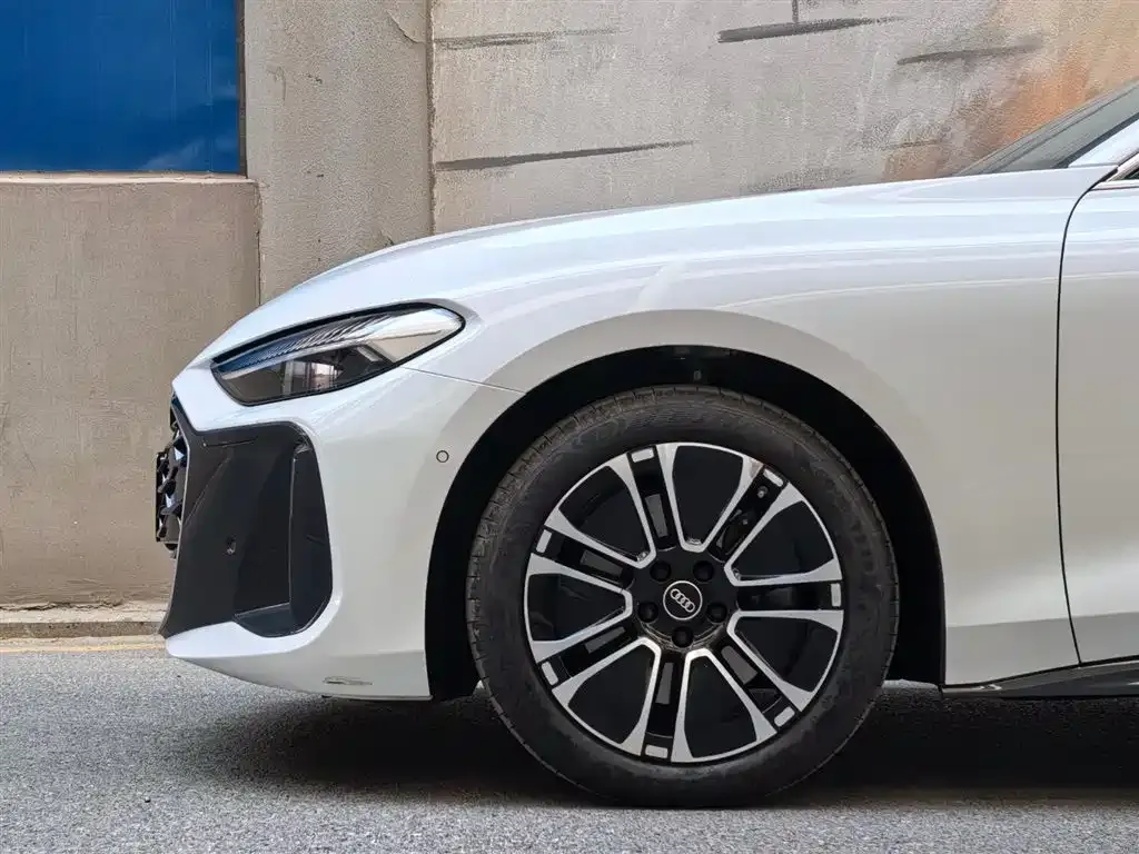 Audi A5L Sportback — фото 8