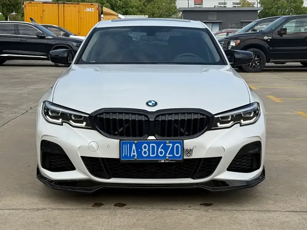 BMW 3 Series — фото 1