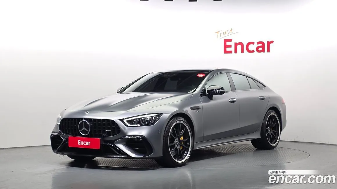 Mercedes-Benz AMG GT — фото 1