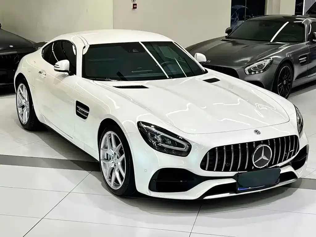 Mercedes-Benz AMG GT — фото 1