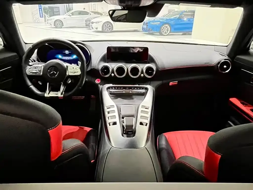 Mercedes-Benz AMG GT — фото 9