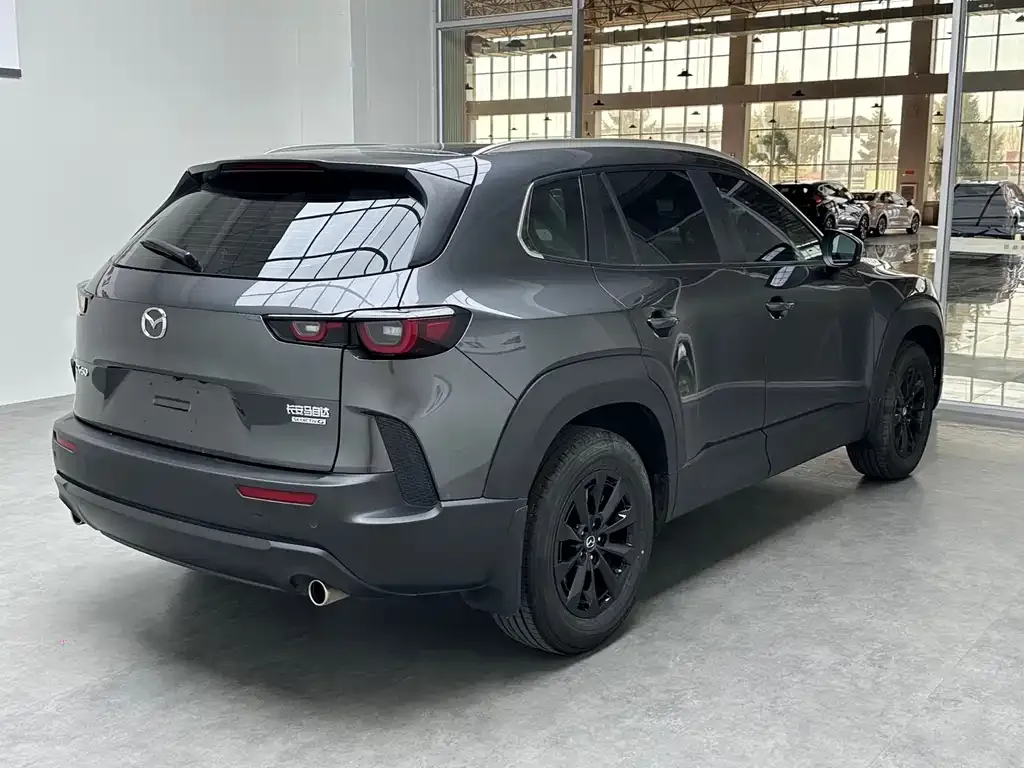 Mazda CX-50 — фото 10