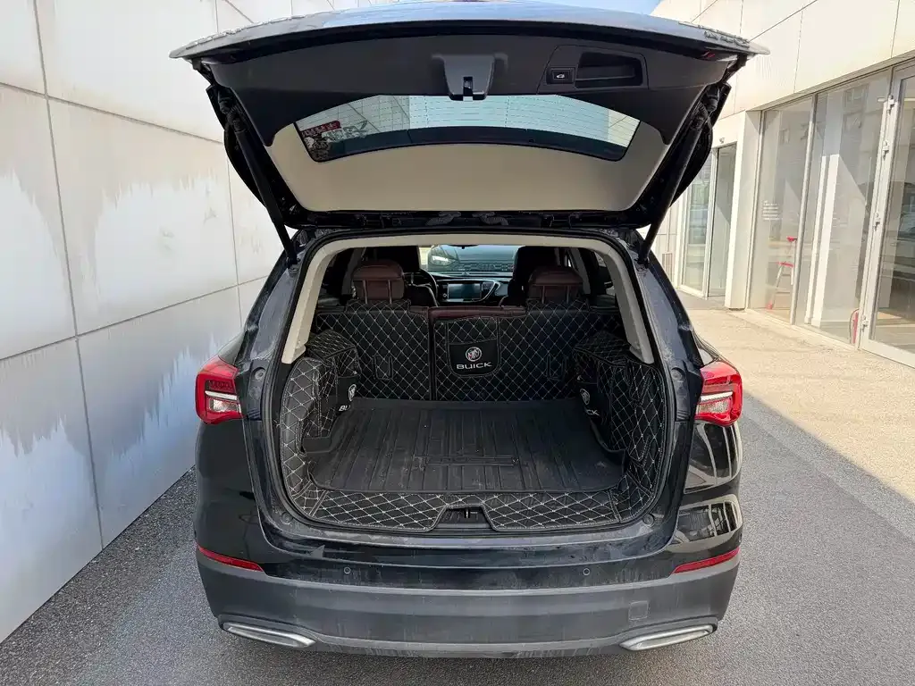 Buick Envision Plus — фото 2