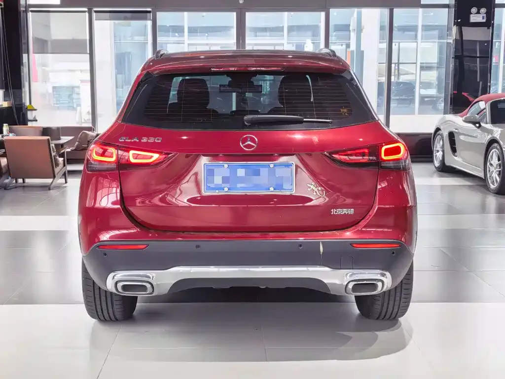 Mercedes-Benz GLA — фото 3